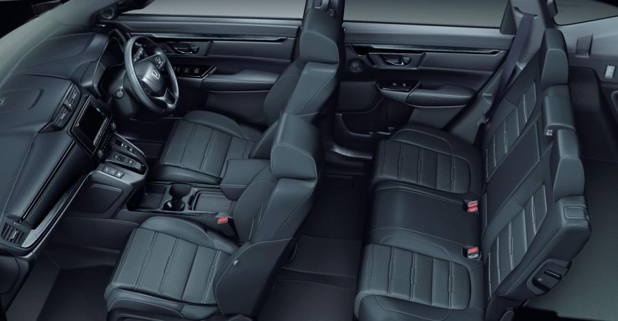 Интерьер Honda CR-V e:HEV Black Edition (RW) 2020 года  (JP) (фото 5 из 14)